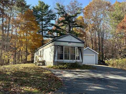 33 Lamprey River Park, Newmarket, NH 03857