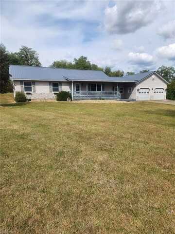 31 Apple Valley Blvd, Howard, OH 43028