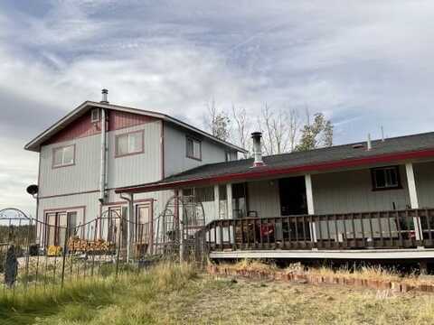 100 W. Gunsmoke Way, County Rd 241, Alturas, CA 96101