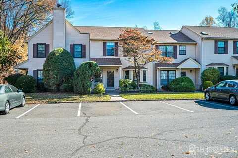 602 Maplecrest Road, Edison, NJ 08820