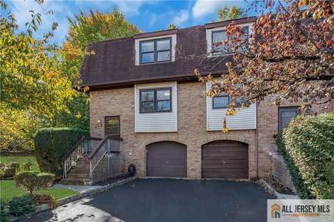 2601 N Oaks Boulevard, North Brunswick, NJ 08902