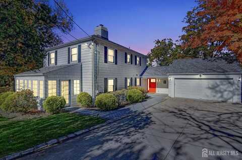 23 Highwood Road, Franklin, NJ 08873