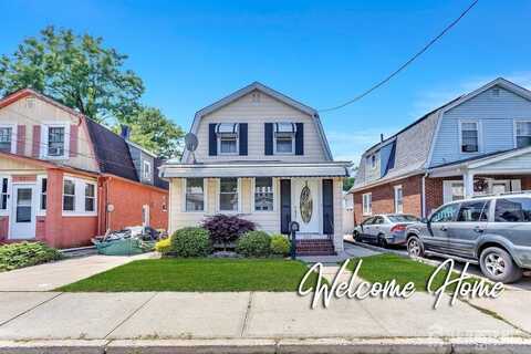 523 Alice Place, Woodbridge, NJ 07095