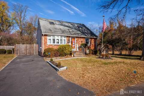 13 Park Place, Middlesex, NJ 08846