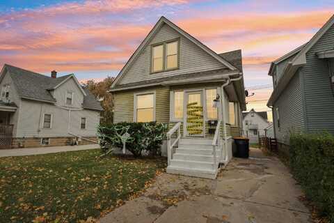 1316 S 63rd St, West Allis, WI 53214