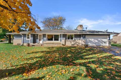 2057 Bellview Ave, East Troy, WI 53120