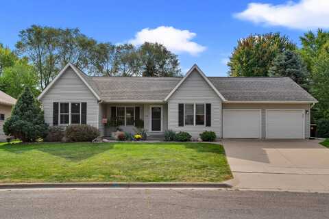 518 Johnson St, Onalaska, WI 54650