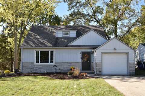 4199 Raymir Cir, Wauwatosa, WI 53222