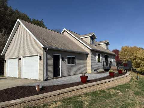 S383 Valley View Estates Ln, Coon Valley, WI 54623