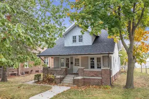 635 Dillingham Ave, Sheboygan, WI 53081