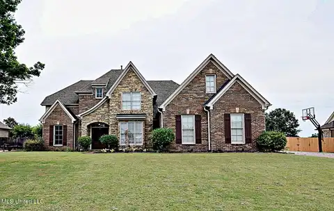 3790 Old Orchard Place, Southaven, MS 38672