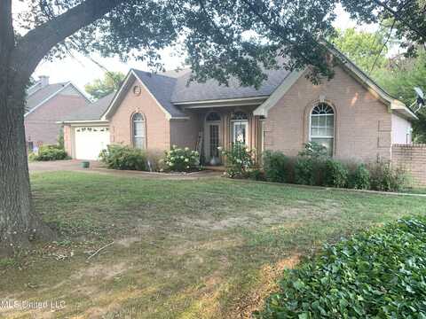 116 Keestone Drive, Senatobia, MS 38668