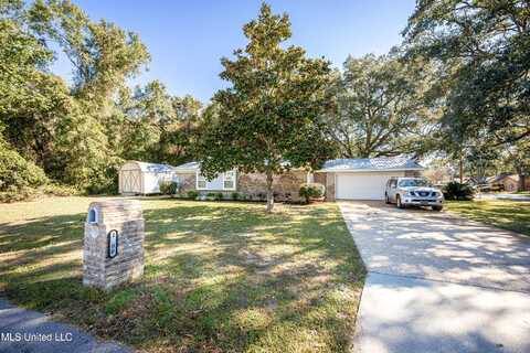 1500 S 11th Street, Ocean Springs, MS 39564