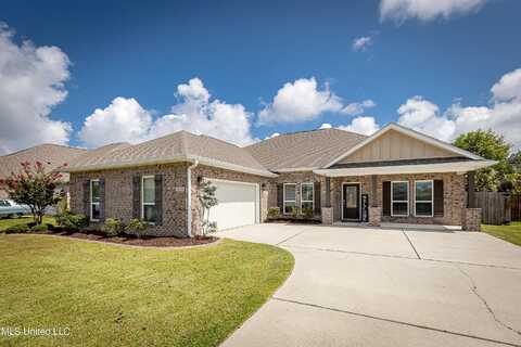 6673 Sugarcane Circle, Ocean Springs, MS 39564