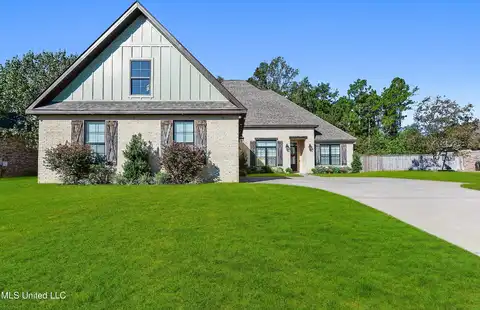 12015 Ol Oaks Drive, Gulfport, MS 39503