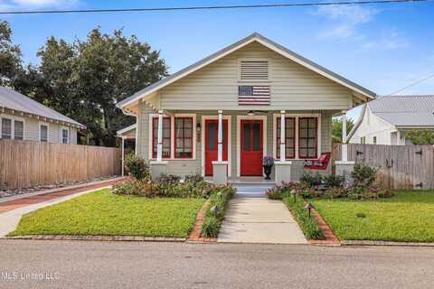 342 St John Street, Bay Saint Louis, MS 39520