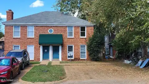 6 River Run Drive, Jackson, MS 39211