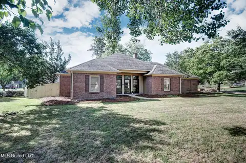 605 Cliffview Drive, Brandon, MS 39047