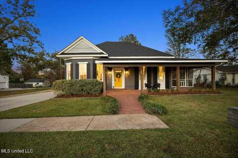 380 1st Street, Flora, MS 39071