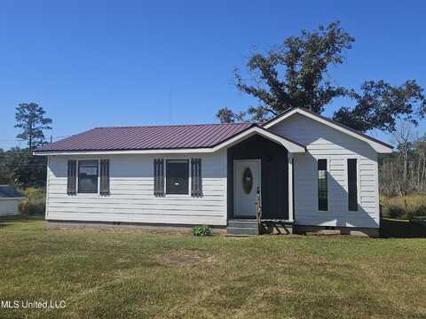 113 Clyde Pipkins Road, Lucedale, MS 39452