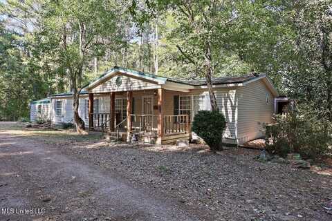 124 Nature Cove, Mendenhall, MS 39114