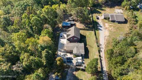 80 Tunstall Valley Cove, Byhalia, MS 38611