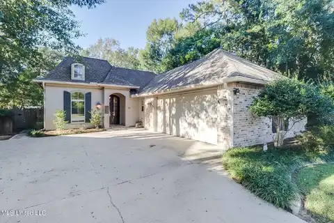 63730 N Diamondhead Drive, Diamondhead, MS 39525