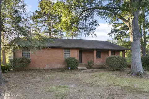 329 Arapaho Lane, Madison, MS 39110