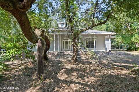 8920 Mermaid Avenue, Ocean Springs, MS 39564