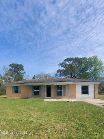 2840 Woodlane Street, Gautier, MS 39553