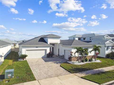 8261 IVY STARK BOULEVARD, WESLEY CHAPEL, FL 33545