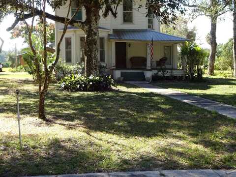 207 E 2ND AVENUE, PIERSON, FL 32180