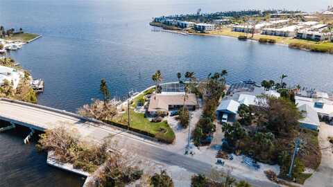 543 KEY ROYALE DRIVE, HOLMES BEACH, FL 34217