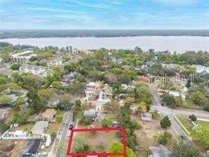 1308 E LEMON STREET, TARPON SPRINGS, FL 34689