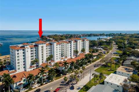 1325 SNELL ISLE BOULEVARD NE, SAINT PETERSBURG, FL 33704