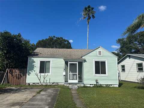 2851 15TH AVENUE N, Saint Petersburg, FL 33713