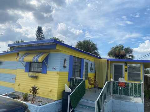 1949 HOLIDAY DRIVE, HOLIDAY, FL 34691