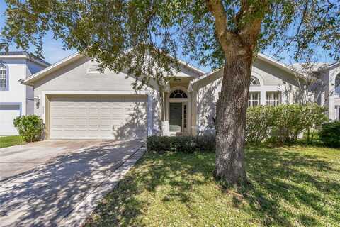 635 BLAKE AVENUE, DAVENPORT, FL 33897