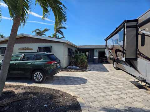 11340 5TH STREET E, TREASURE ISLAND, FL 33706