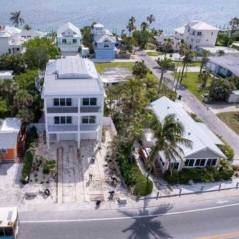 106 11TH STREET S, BRADENTON BEACH, FL 34217