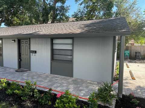 939 PINEGROVE, ORLANDO, FL 32803