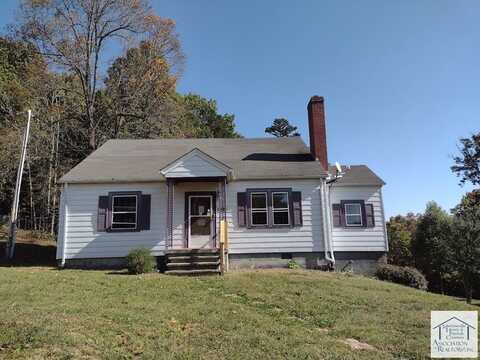 1005 Mountain Rd, Martinsville, VA 24112