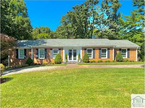 56 Berkley Place, Collinsville, VA 24078