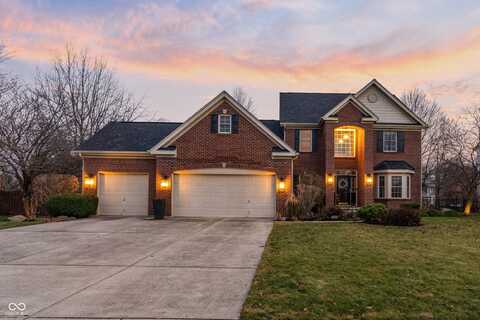 4285 Sedge Court, Zionsville, IN 46077