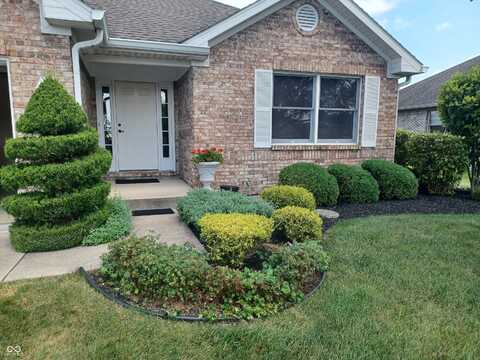 1841 Holiday Pines Drive, Brownsburg, IN 46112