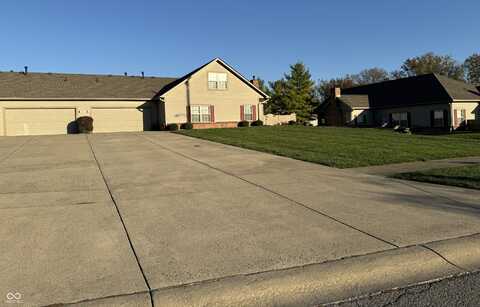 873 Ravenwood Drive, Greenwood, IN 46142