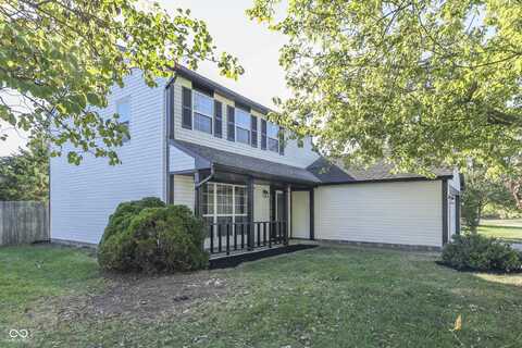 641 Saraina Lane, New Whiteland, IN 46184