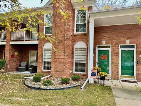 52120 Heatherstone, Macomb, MI 48042