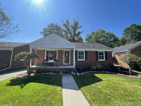 2029 Manchester, Grosse Pointe Woods, MI 48236