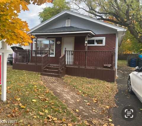 534 McKeighan, Flint, MI 48507